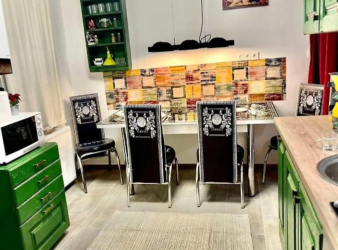 King House & Garden With Ac And Free Parking Possibility ブダペスト