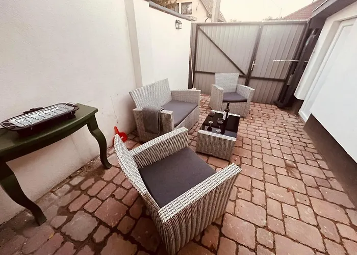 Appartement King House & Garden With Ac And Free Parking Possibility *