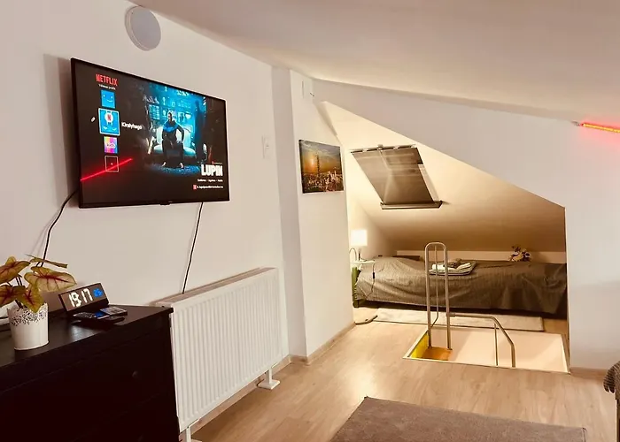King House & Garden With Ac And Free Parking Possibility Appartement *